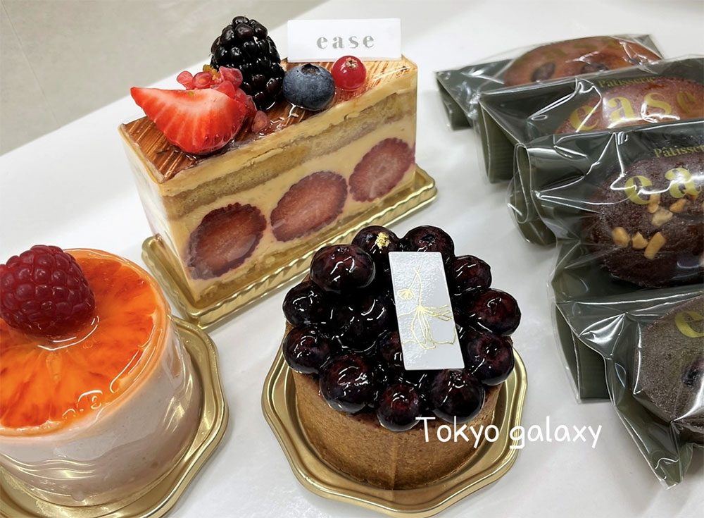 A cake shop in Nihonbashi Kabutocho, redevelopment area of Tokyo